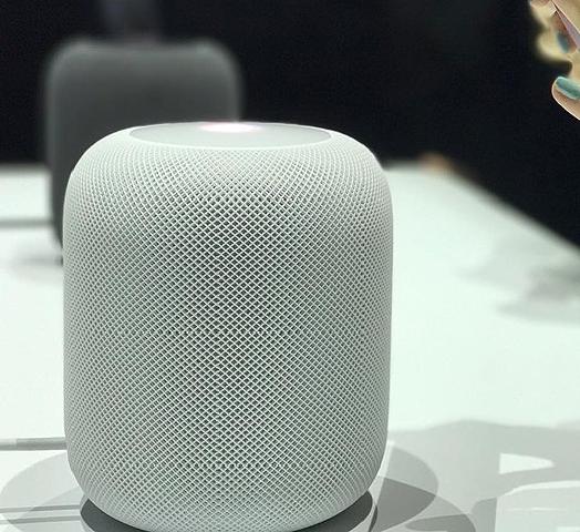 Le HomePod est une enceinte connectée élaborée par Apple. L'enceinte est conçue pour fonctionner …