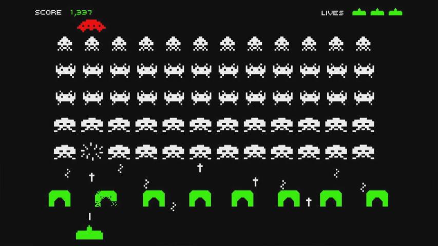 Space Invaders (Taito) de Tomohiro Nishikado, Kazuo Nakagawa (le designer graphique) et Michiyuki …