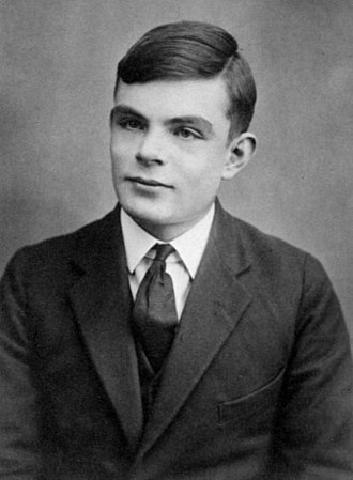 Alan Turing. Génie de l'informatique et héros de la Seconde Guerre mondiale, Alan Turing est célèbre pour avoir …