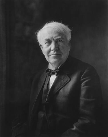 Thomas Alva Edison. Thomas Alva Edison, né le 11 février 1847 à Milan dans l'Ohio et mort le 18 octobre 1931 à West …